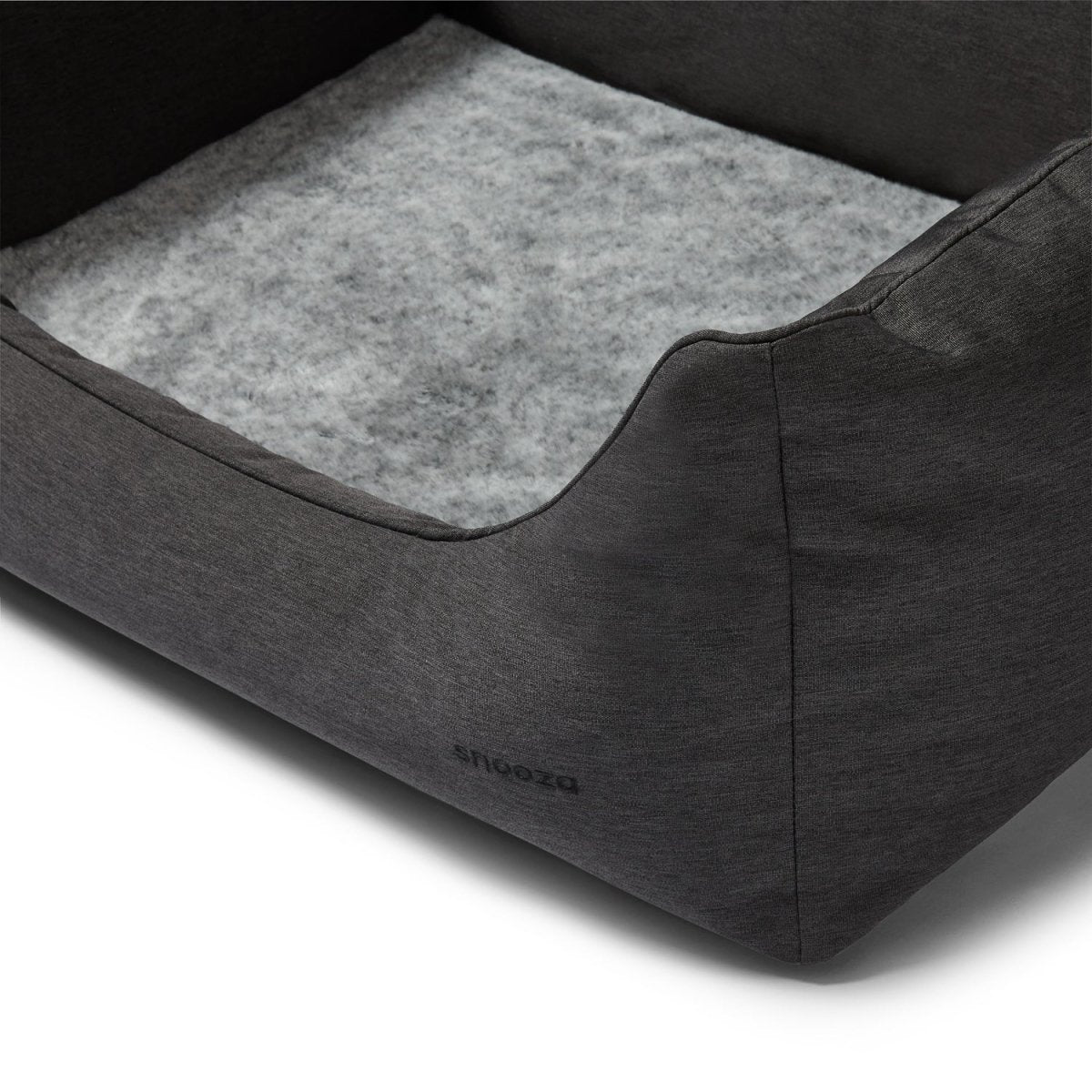 Outdoor Dog Beds Weatherproof Indoor Outdoor Pet Bed Solutions